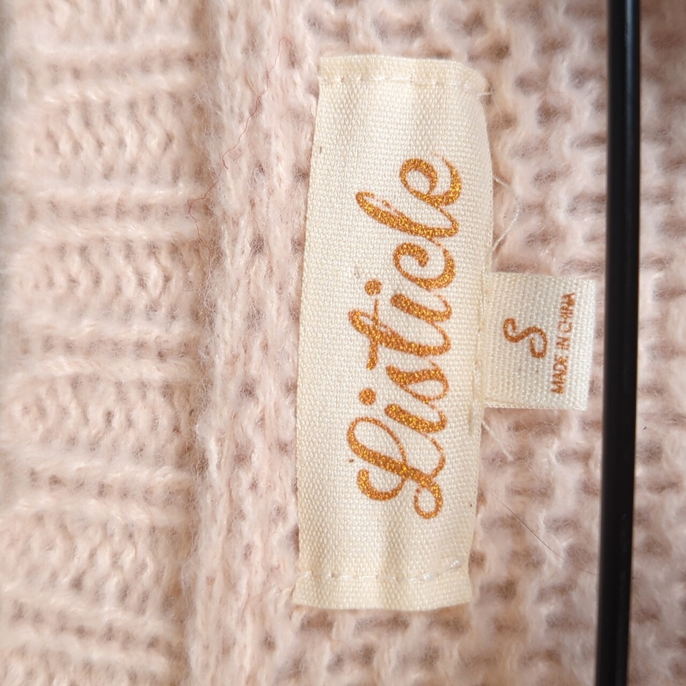 Listicle Beige Sweater with Burgundy Details - Picture 5 of 8